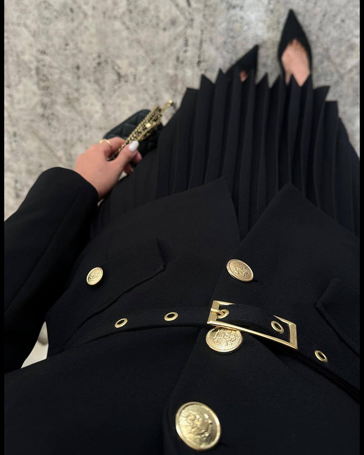 EMILIE™ - Ensemble Blazer Ceinturé Chic et Jupe Plissée