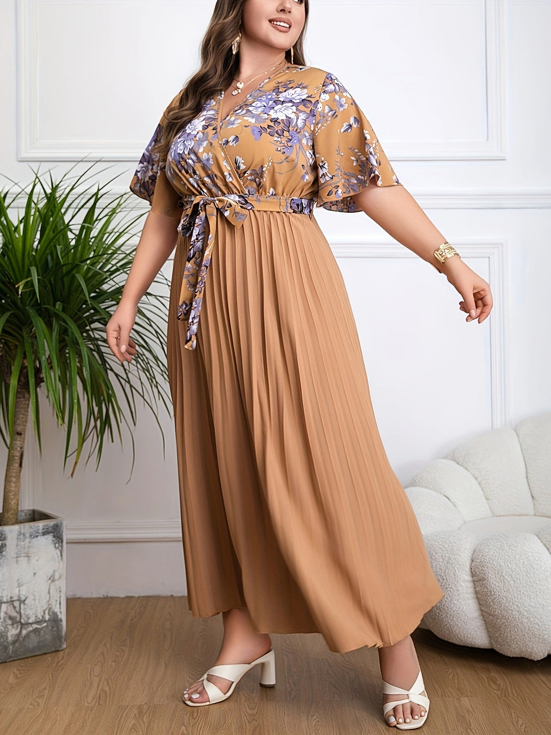 Fleur | Robe Ajustée Grande Taille