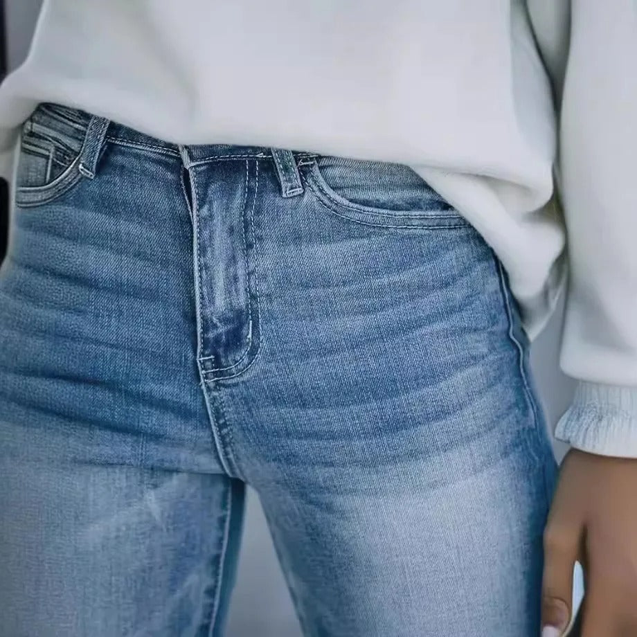 JESSICA | JEANS ÉLÉGANTS À JAMBES ÉVASÉES